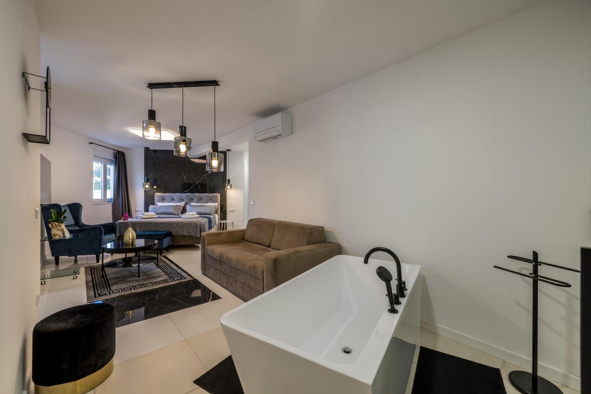 Luxury Rooms سبليت المظهر الخارجي الصورة